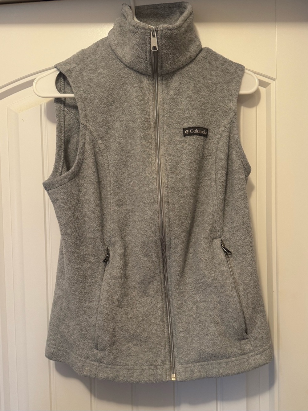 Columbia Light Gray Fleece Zip Vest